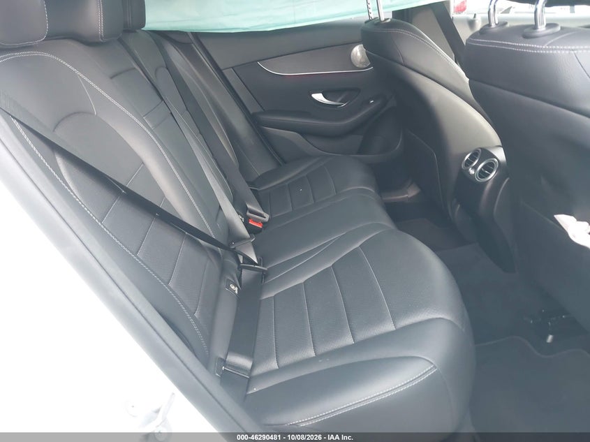 MERCEDES-BENZ GLC 300 - zdjęcie 8