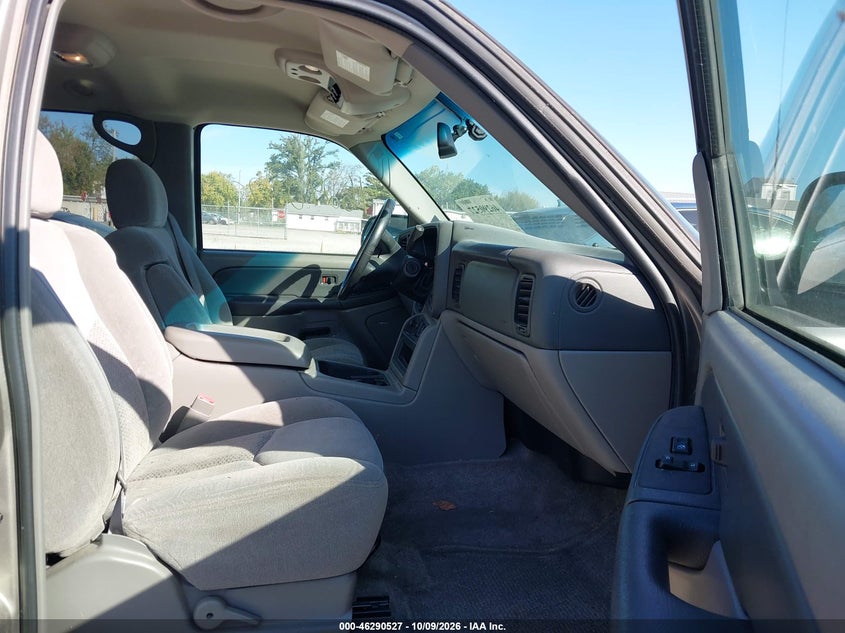 CHEVROLET TAHOE 2003 VIN 1GNEK13Z93J196820