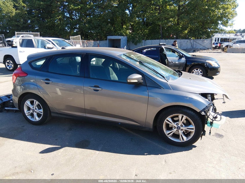 FORD FOCUS 2014 VIN 1FADP3K27EL188573