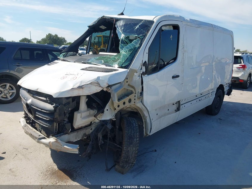 2019 Mercedes-Benz Sprinter 2500 Standard Roof V6, Rollover, IAAI, VIN W1Y4EBHY0KT019508 — photo 2