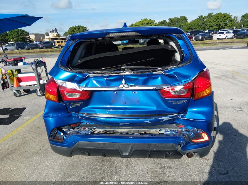 2019 MITSUBISHI OUTLANDER SPORT 2.0 LE · Фото 16