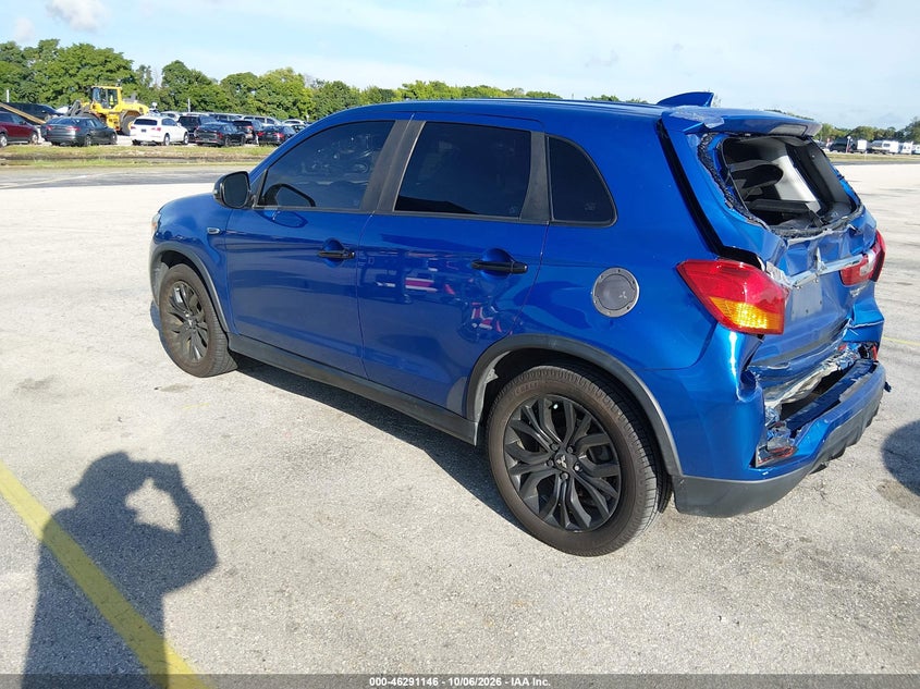 2019 MITSUBISHI OUTLANDER SPORT 2.0 LE · Фото 3