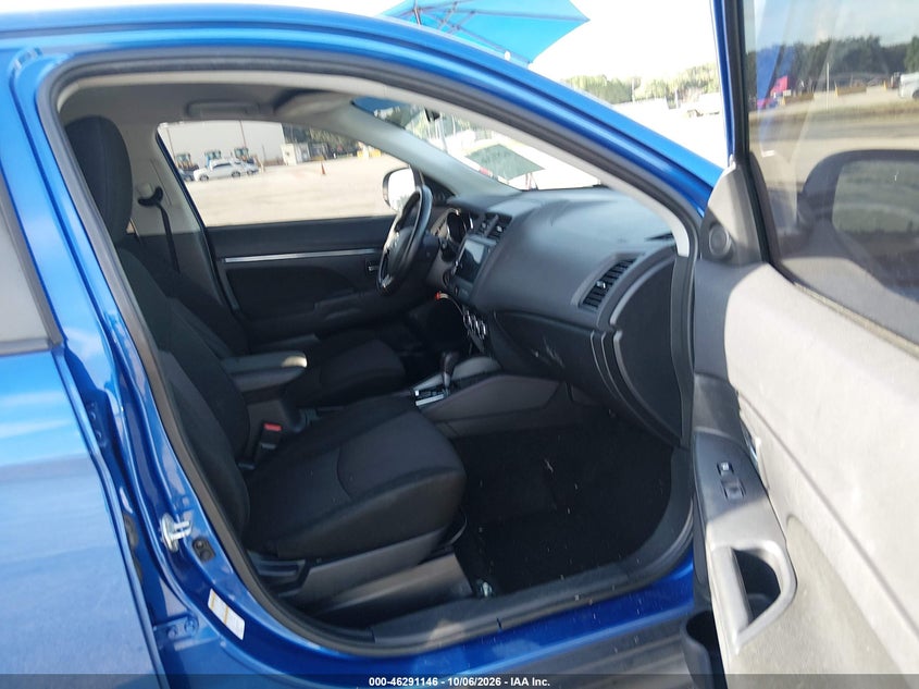 2019 MITSUBISHI OUTLANDER SPORT 2.0 LE · Фото 5