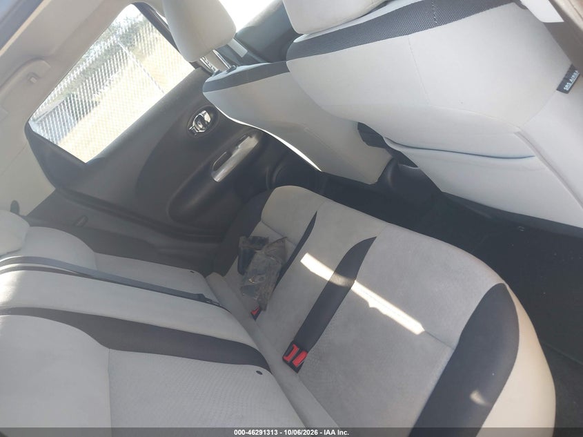 NISSAN JUKE 2013 VIN JN8AF5MR5DT208117