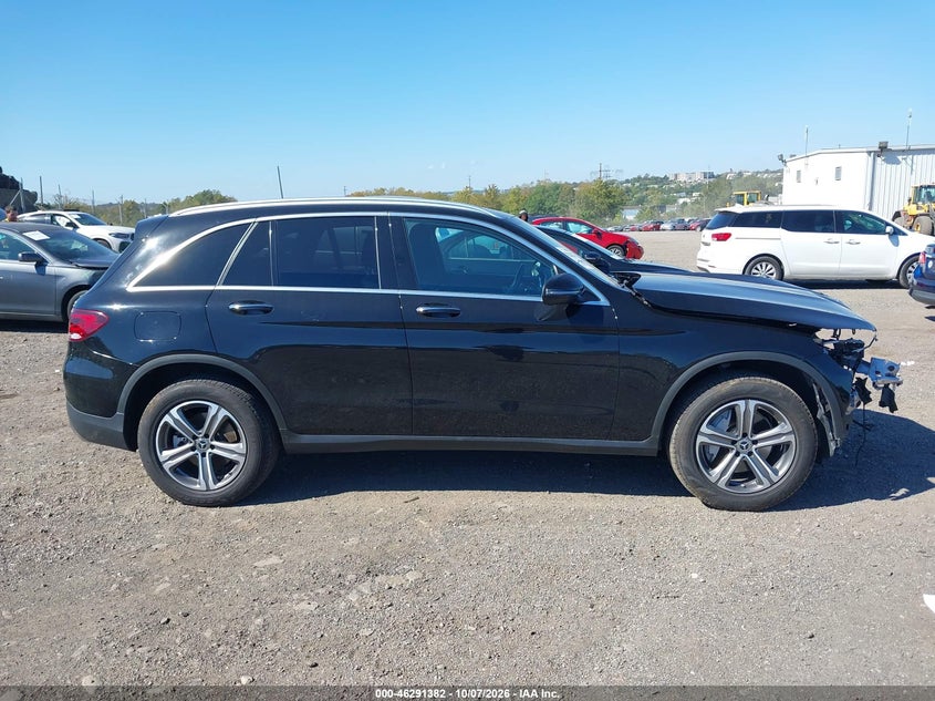 MERCEDES-BENZ GLC 300 - zdjęcie 12