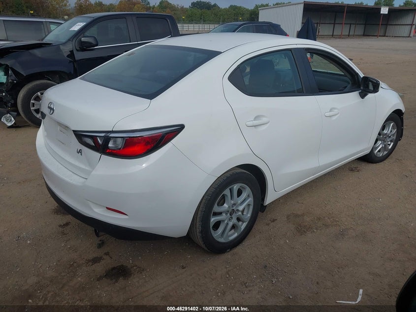 Vin: 3mydlbzv2gy112707, lot: 46791564, scion ia 20164