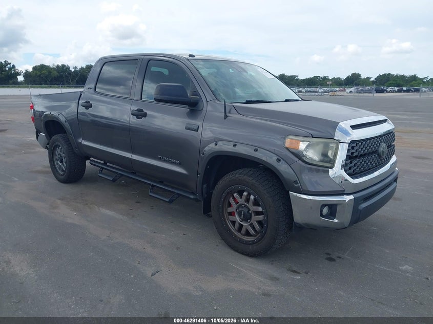 TOYOTA TUNDRA - zdjęcie 1