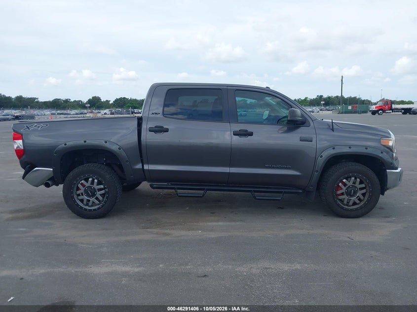 TOYOTA TUNDRA - zdjęcie 13