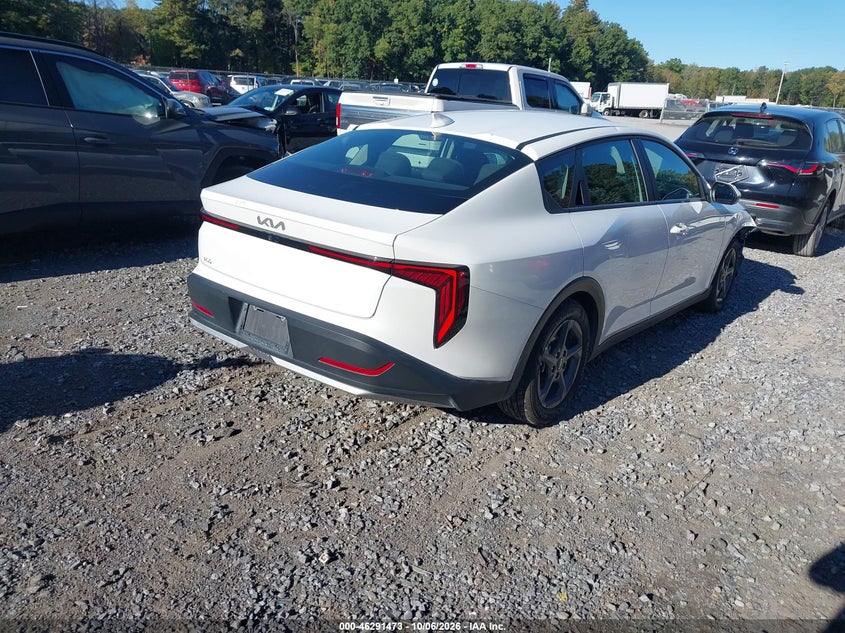 Vin: 3kpft4de1se139076, lot: 46791636, kia k4 lxs 20254
