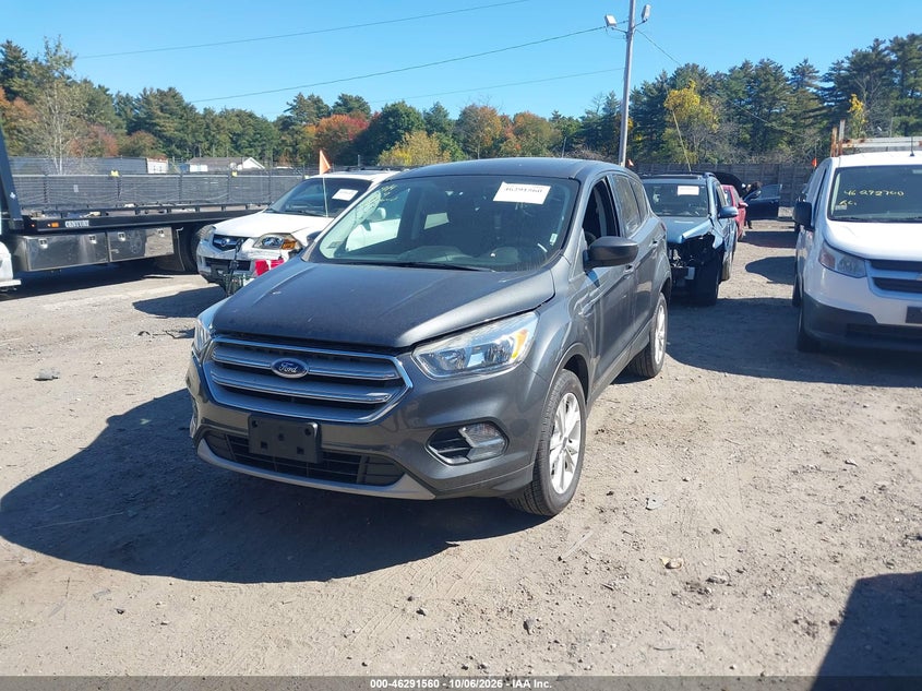 Vin: 1fmcu9gd0kub90663, lot: 46791723, ford escape se 20192