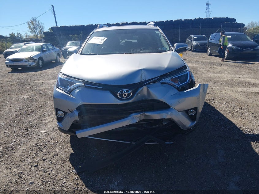 TOYOTA RAV4 - zdjęcie 12