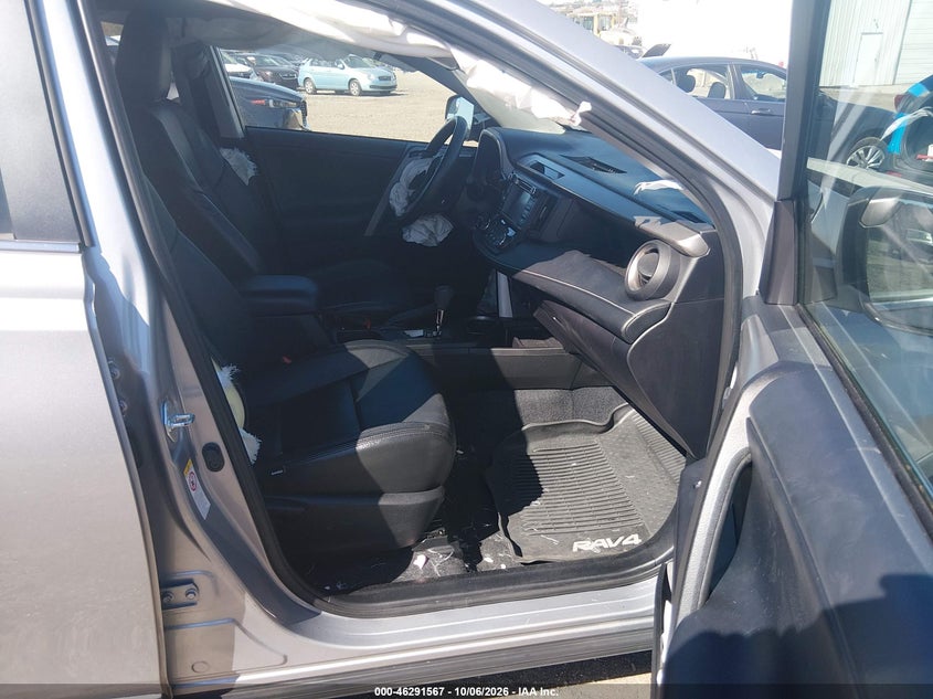 TOYOTA RAV4 - zdjęcie 5