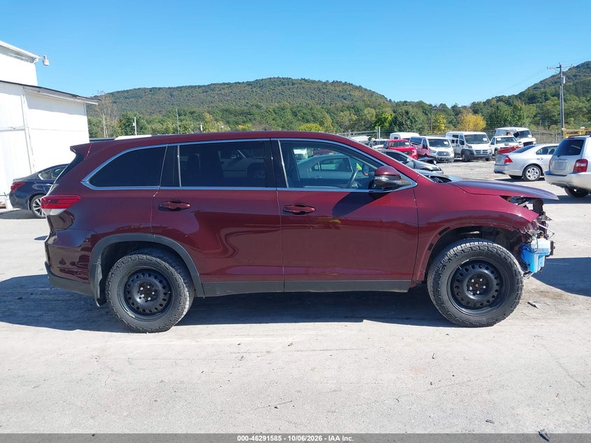 TOYOTA HIGHLANDER - zdjęcie 14