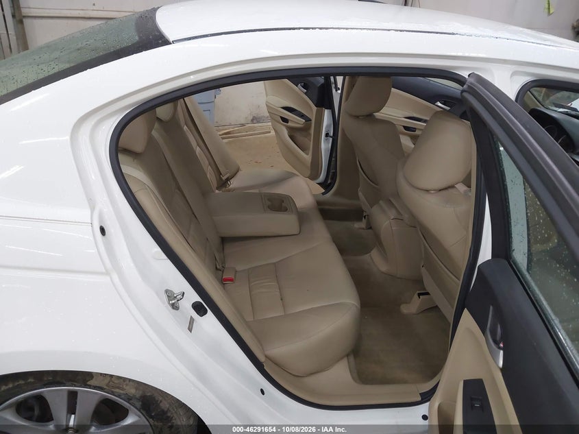 2012 HONDA ACCORD 2.4 SE · Фото 8