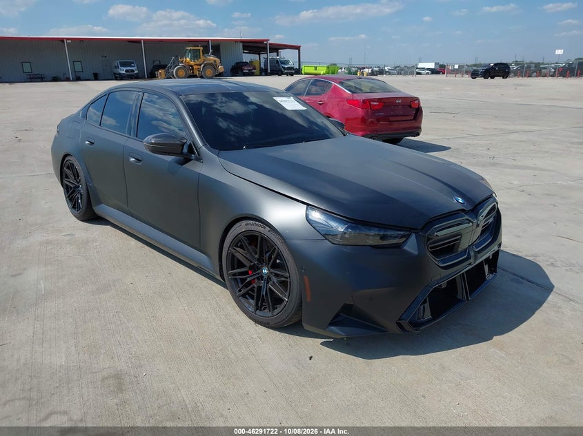 Vin: wbs83fk01scu25909, lot: 46791885, bmw m5 2025 img_1