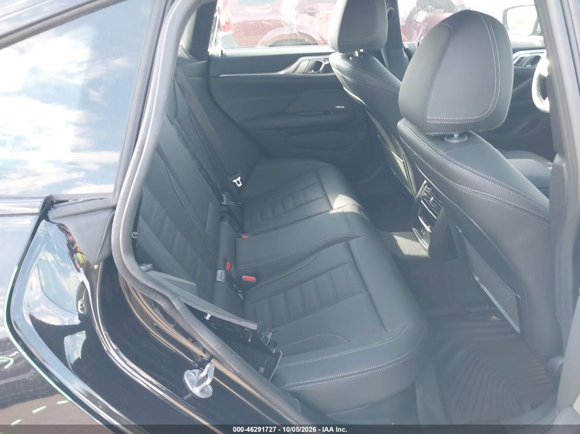 BMW I4 - zdjęcie 8