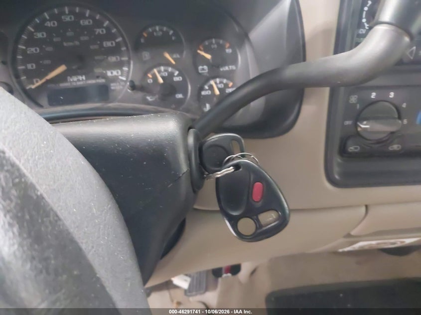 GMC SIERRA 1500 2002 VIN 2GTEK19T321180732