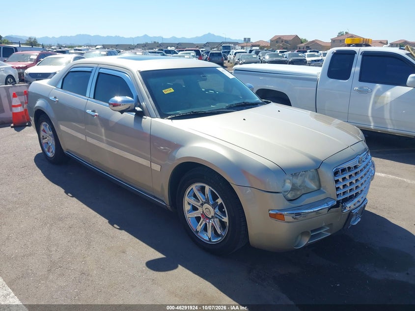 2006 Chrysler 300C, Front, IAAI, VIN 2C3KA63HX6H192529