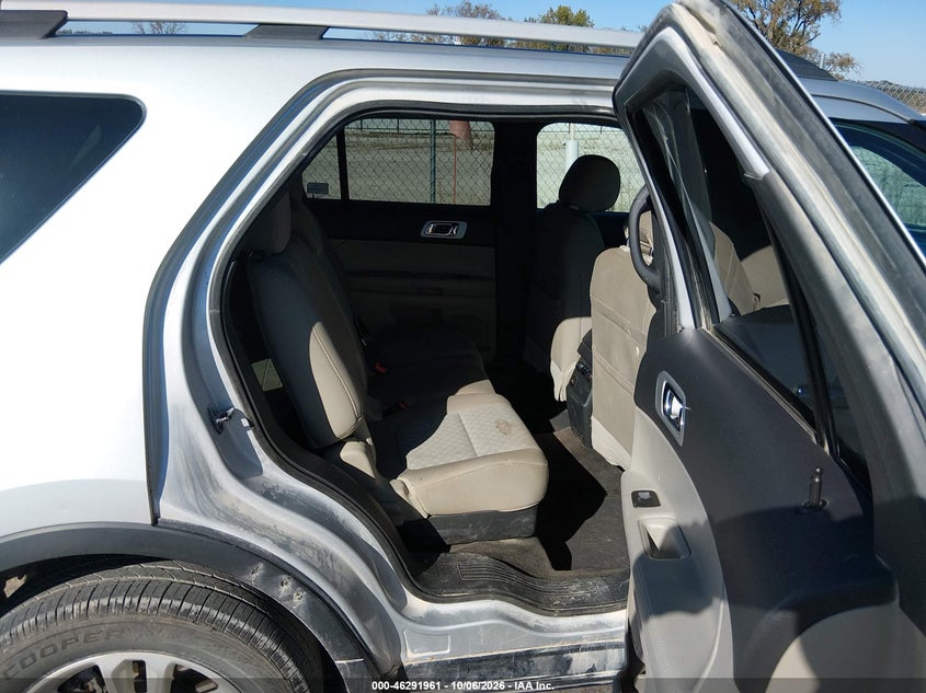 2013 FORD EXPLORER XLT · Фото 8