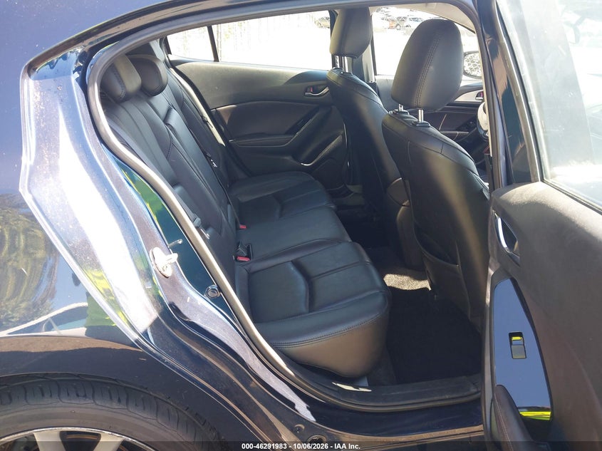 MAZDA MAZDA3 5-DOOR - zdjęcie 8