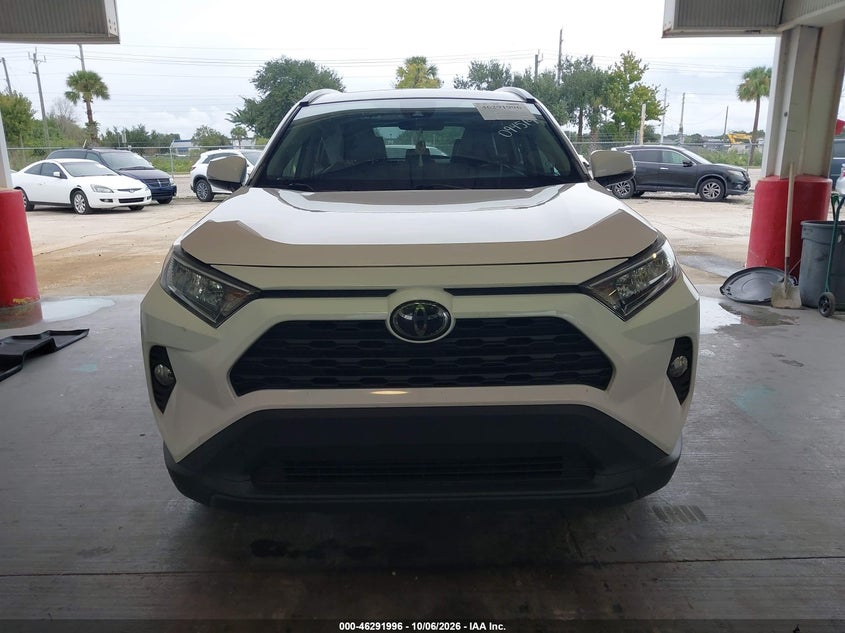 TOYOTA RAV4 - zdjęcie 12