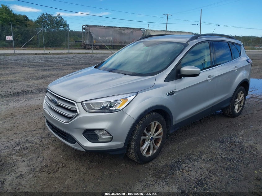 Vin: 1fmcu0gd0hue64089, lot: 46792183, ford escape se 20172