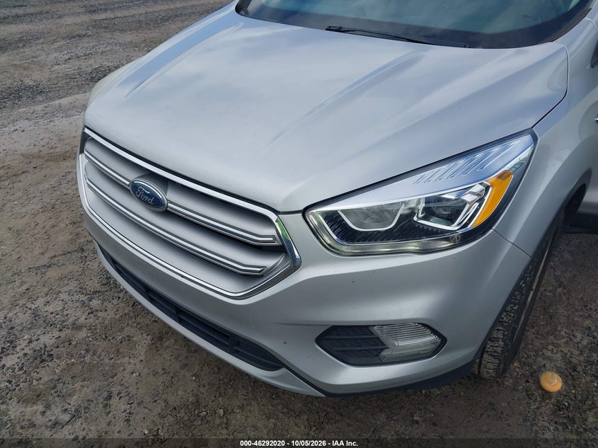 FORD ESCAPE 2017 VIN 1FMCU0GD0HUE64089