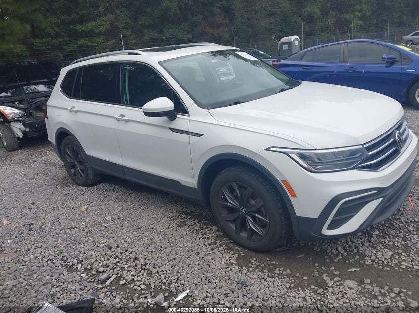 Vin: 3vv3b7ax2nm116737, lot: 46792218, volkswagen tiguan 2.0t se 20221
