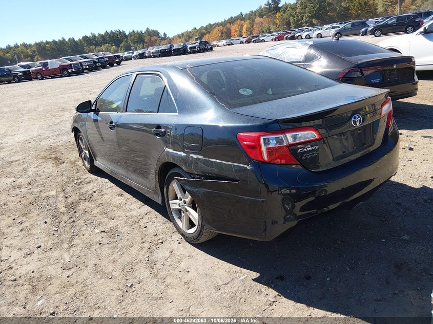 Vin: 4t1bf1fk0du270488, lot: 46792226, toyota camry se 20133