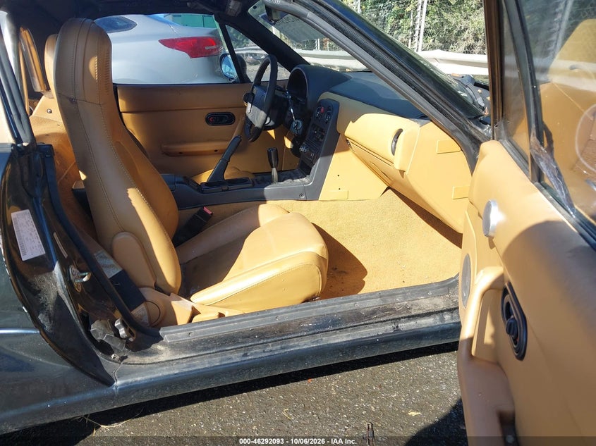 MAZDA MX-5 MIATA 1993 VIN JM1NA3515P1418774