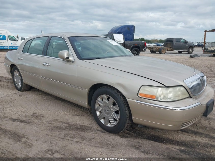 2004 LINCOLN TOWN CAR ULTIMATE L