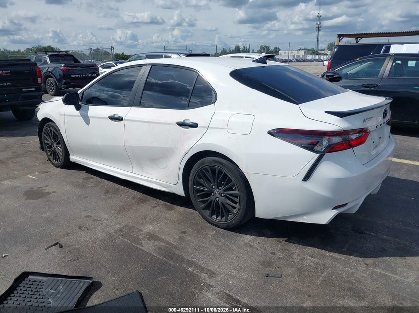 TOYOTA CAMRY - zdjęcie 3