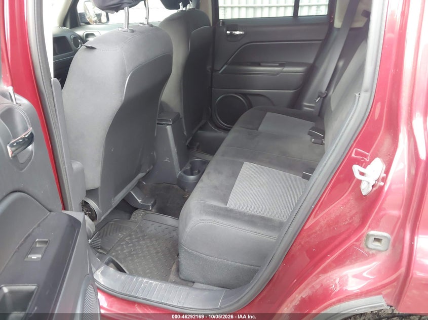 JEEP PATRIOT 2016 VIN 1C4NJPBA0GD528576