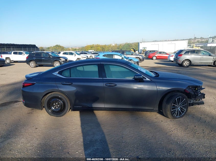 LEXUS ES 300H - zdjęcie 14