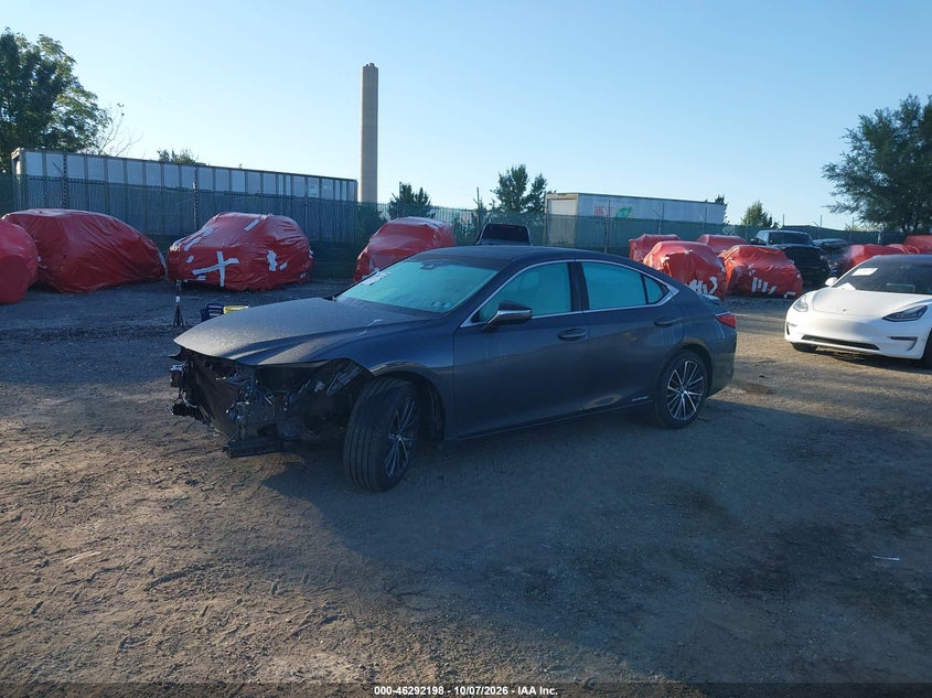 LEXUS ES 300H - zdjęcie 2