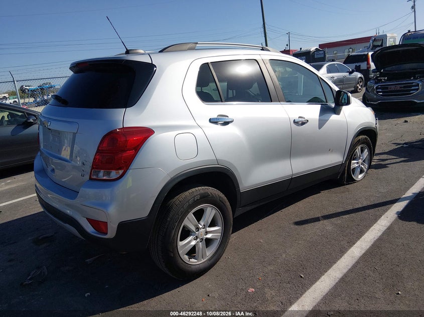 2018 CHEVROLET TRAX LT · Фото 4