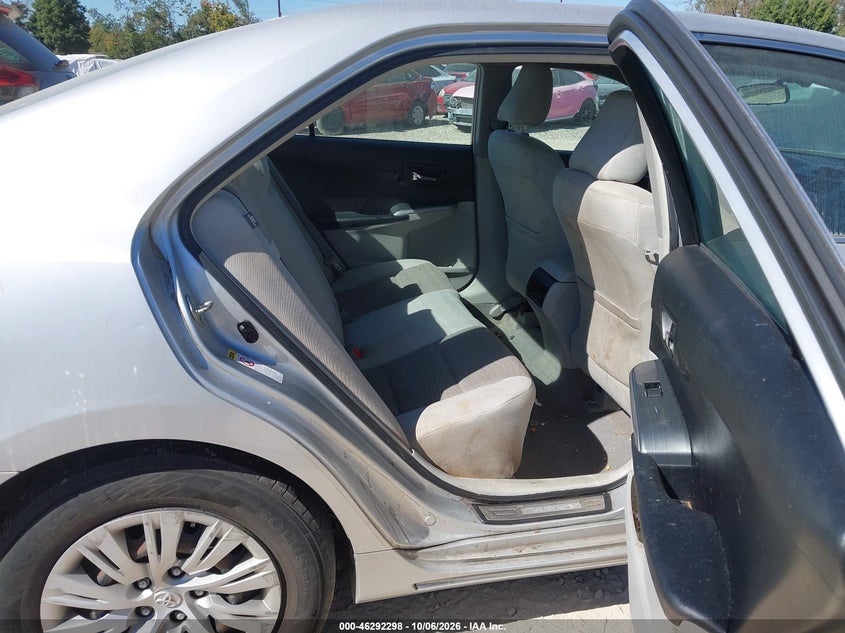TOYOTA CAMRY HYBRID 2012 VIN 4T1BD1FKXCU060338