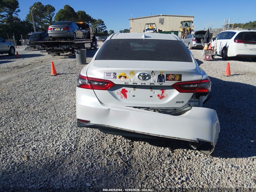 TOYOTA CAMRY - zdjęcie 16