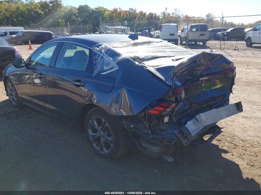 Vin: 1hgcy1f31ra068412, lot: 46792664, honda accord ex 20243