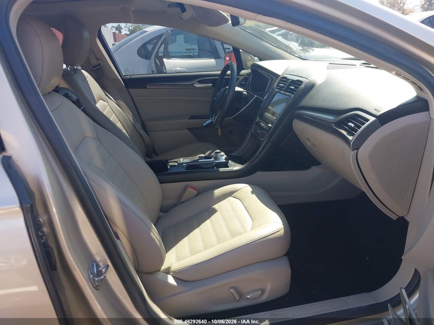 2018 FORD FUSION ENERGI SE LUXURY · Фото 5