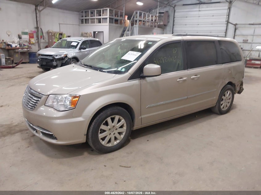 2014 CHRYSLER TOWN & COUNTRY TOURING · Фото 2