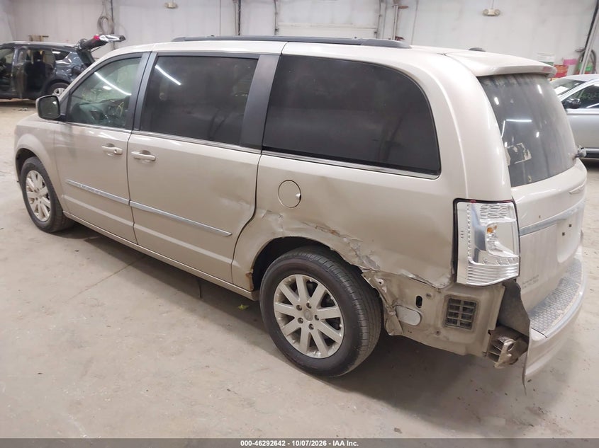 2014 CHRYSLER TOWN & COUNTRY TOURING · Фото 3