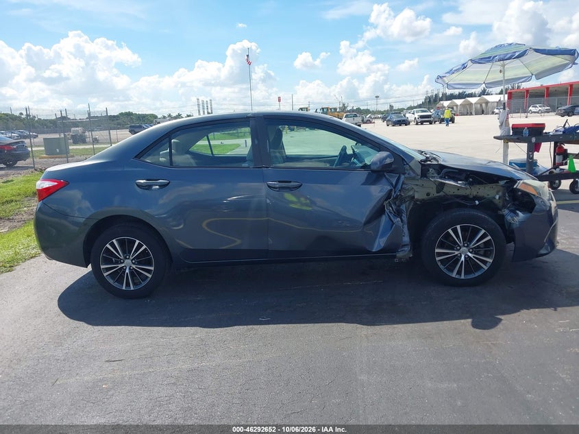 TOYOTA COROLLA - zdjęcie 14