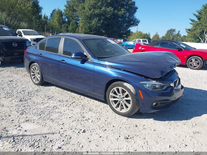 Vin: wba8e1g53gnt37123, lot: 46792819, bmw 320i 2016 img_1