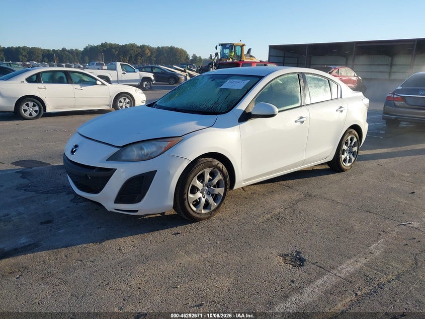 Vin: jm1bl1ug3b1459758, lot: 46792834, mazda mazda3 i sport 20112