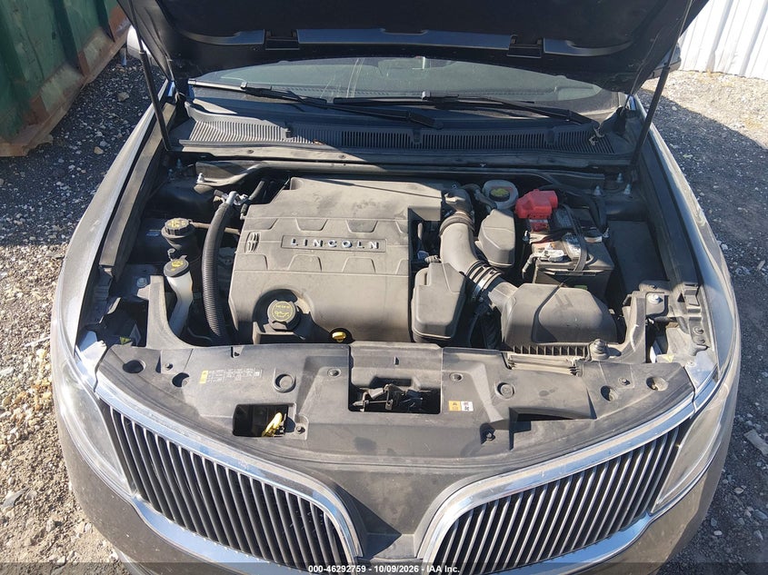 2015 LINCOLN MKS · Photo 10