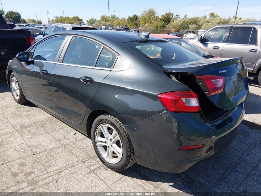 CHEVROLET CRUZE 2018 VIN 1G1BE5SM9J7114264