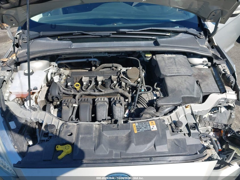 2015 FORD FOCUS SE · Фото 10