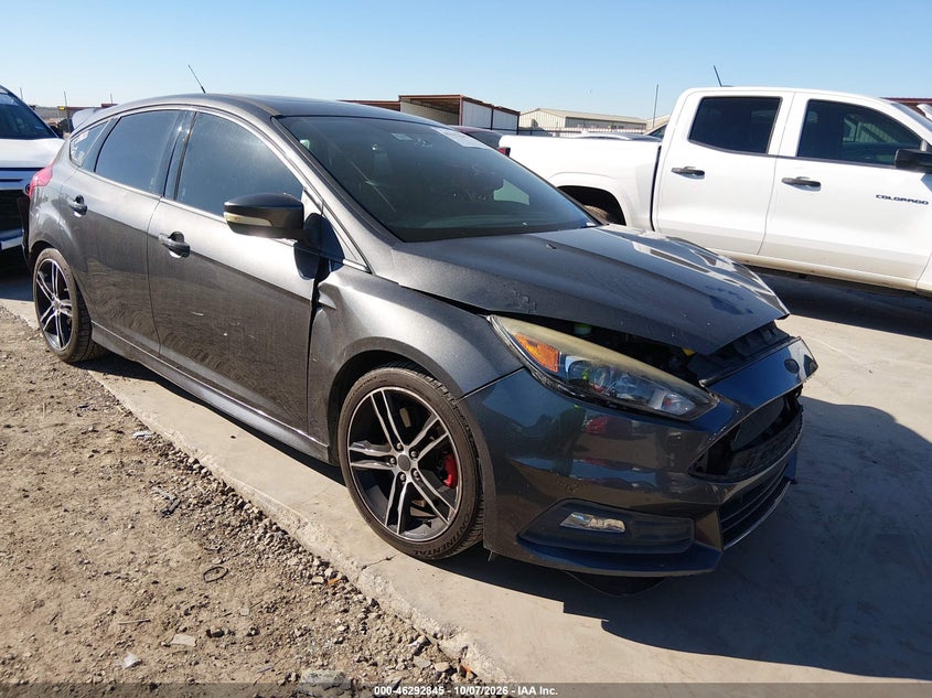 Vin: 1fadp3l99fl274741, lot: 46793008, ford focus st 2015 img_1