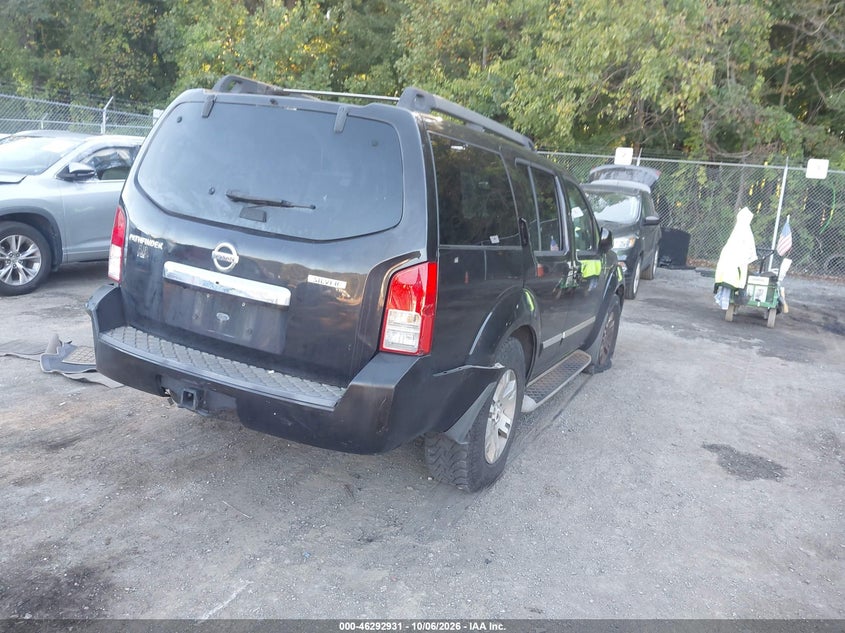 Vin: 5n1ar1nb7bc605141, lot: 46793094, nissan pathfinder silver 20114